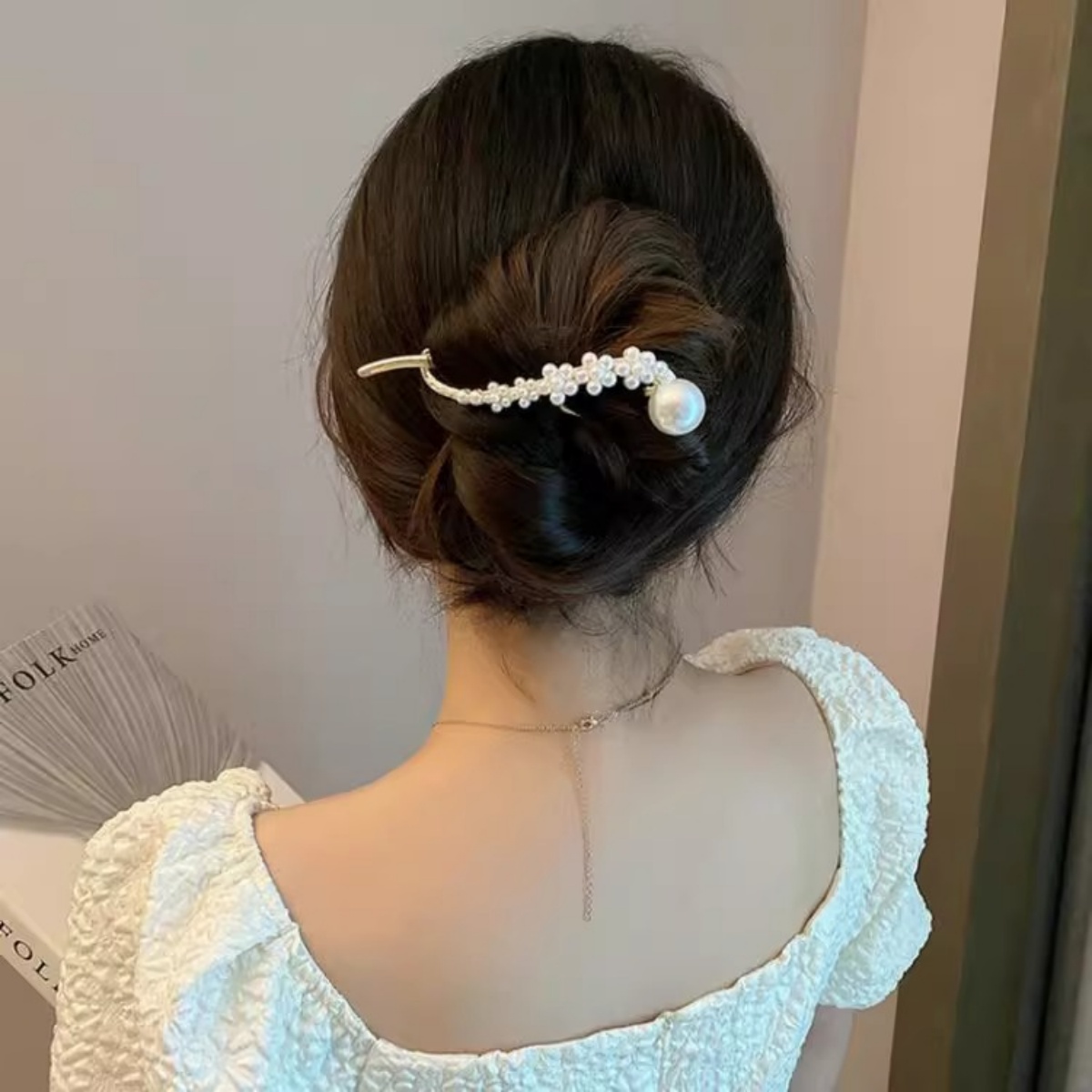 Elegant Glitter Pearl Hair Cli - The Korean Lifestyle 리뷰 및 가격